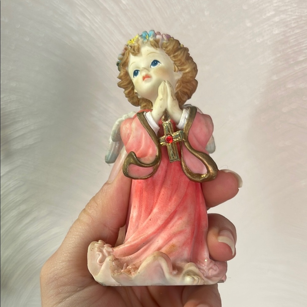 Pink Angel Figurine with Floral Details - Picture 8 of 8